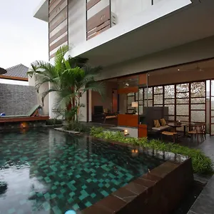 Kro Tegal Sari, Ubud